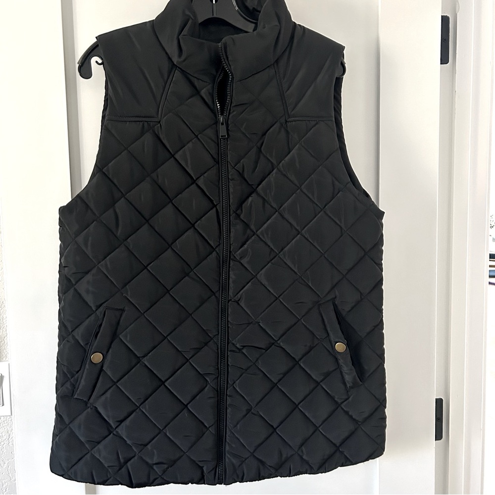 NWOT Puffer Vest